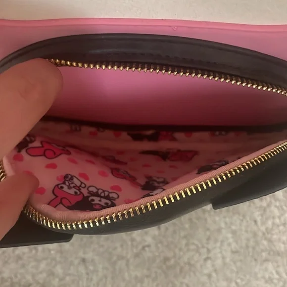 My Melody & Kuromi Loungefly mini backpack - Picture 5 of 5